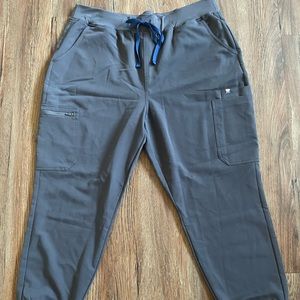 Figs limited edition Pride joggers 2XL petite
